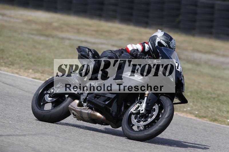 /37 09.08.2026  Pluess Motosport ADR/Einsteiger/77